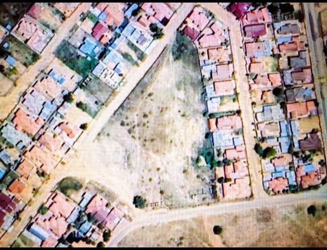 LAND FOR SALE IN MANKWENG